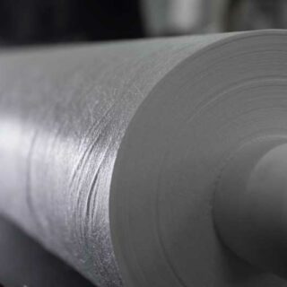 Filtrazione dell’aria: perché è consigliato il tessuto non tessuto per la produzione di filtri