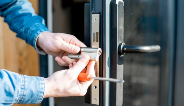 Estrarre una chiave spezzata dalla serratura: Soluzioni pratiche