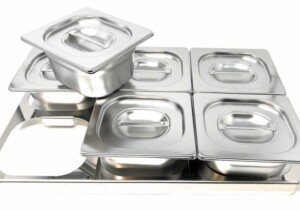 Contenitori inox Gastronorm: perché sono indispensabili nelle cucine professionali moderne