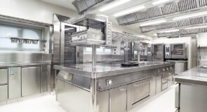 Attrezzature per bar e ristoranti: il problema non è “cosa compri”, ma dove tempo e clienti